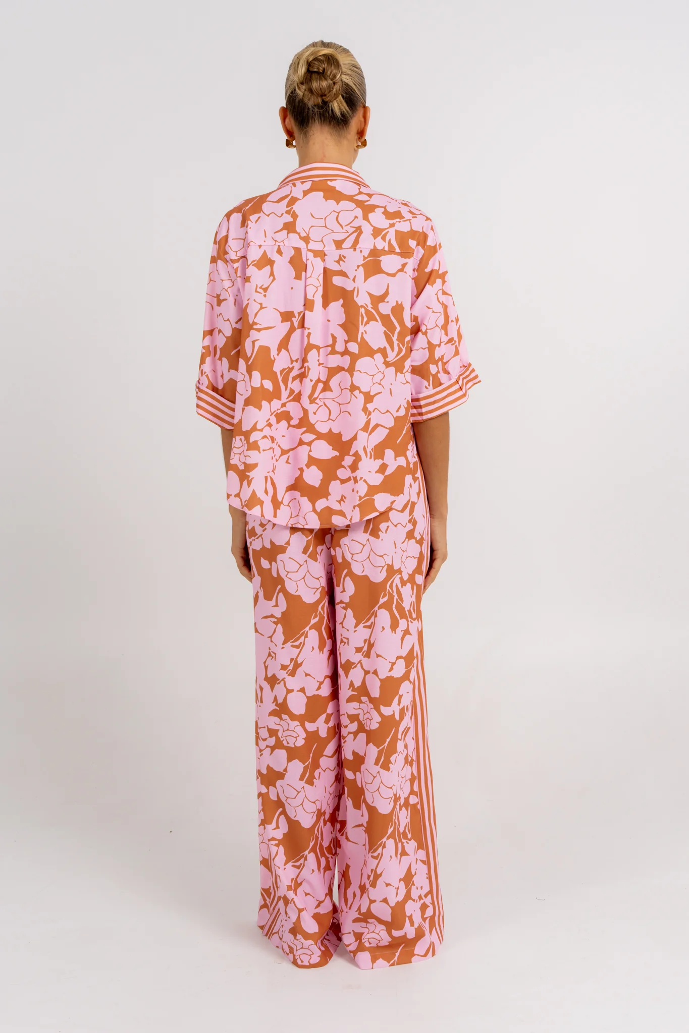 Tripoli Set Tan Floral - Image 4