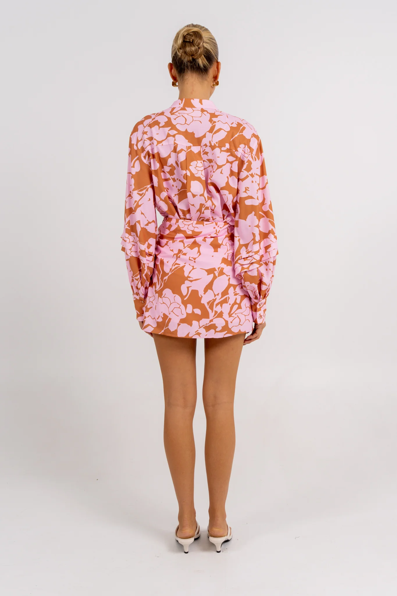 Chicago Billowed Shirt Tan Floral - Image 3