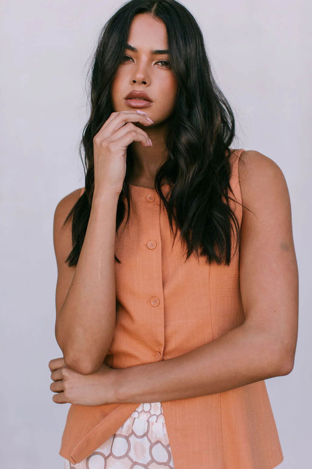 Virgo Linen Vest Rust - Image 6