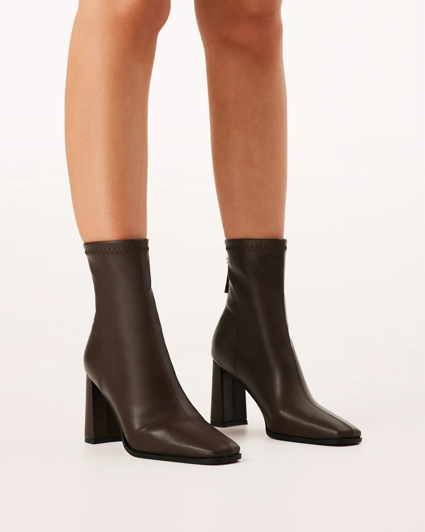 Zade Ankle Boots Dark Chocolate - Image 3