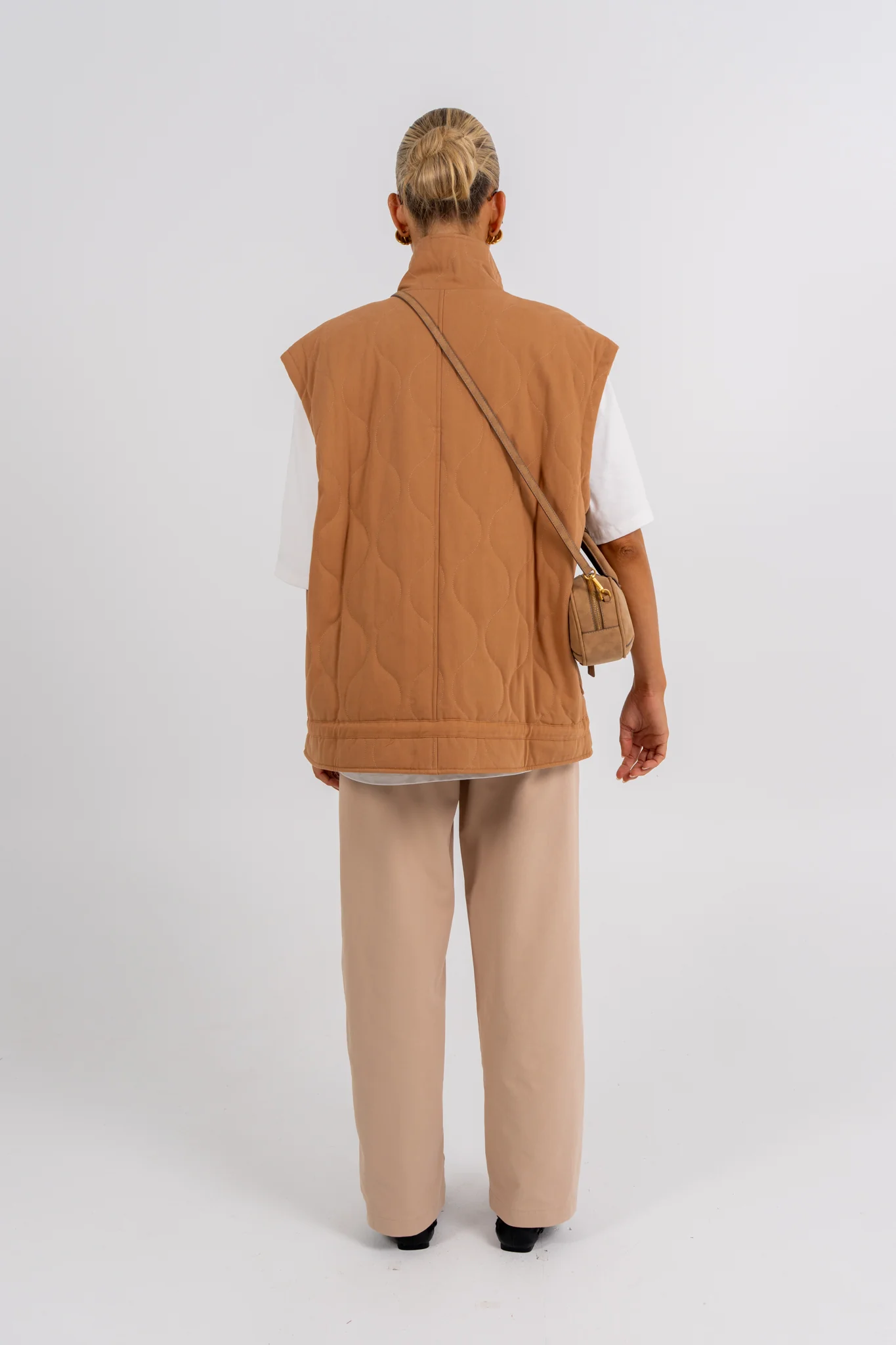 Zeta Vest Caramel - Image 4