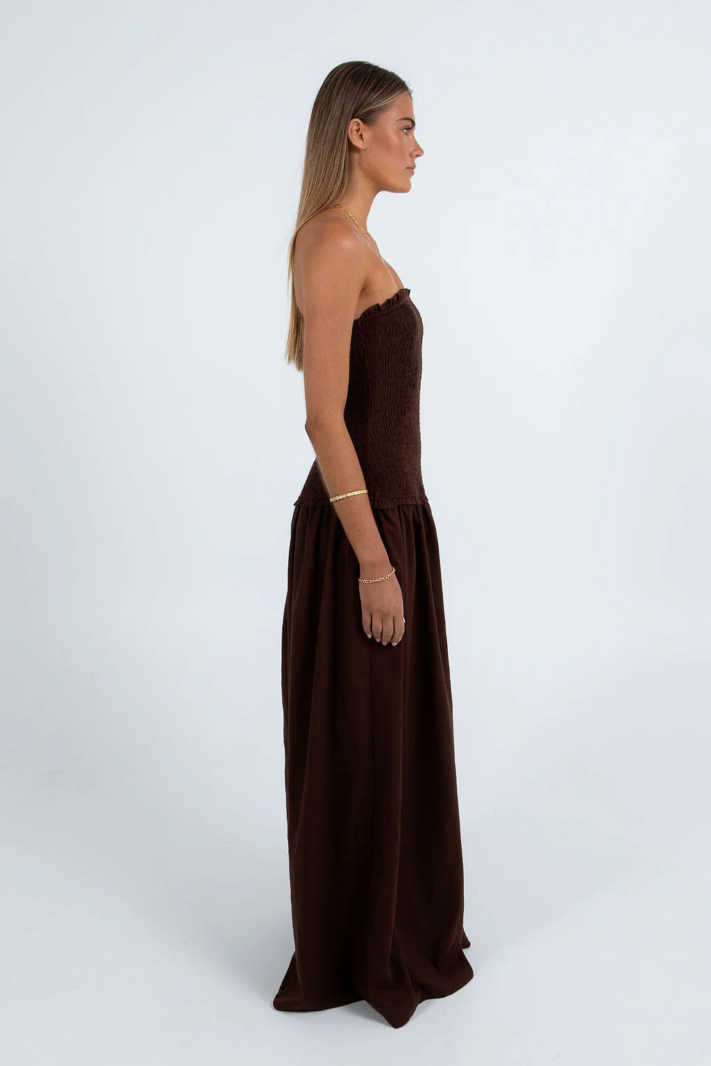 Zuri Maxi Dress Chocolate - Image 8